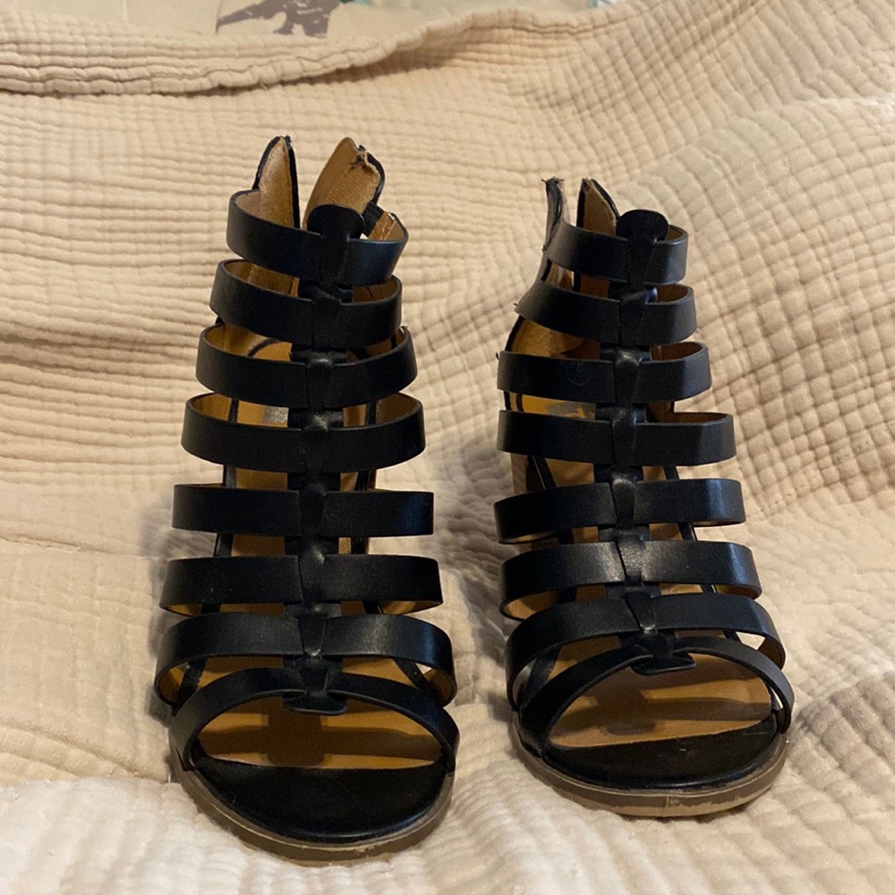 Black Dolce Vita Block Heel Sandals Size 9